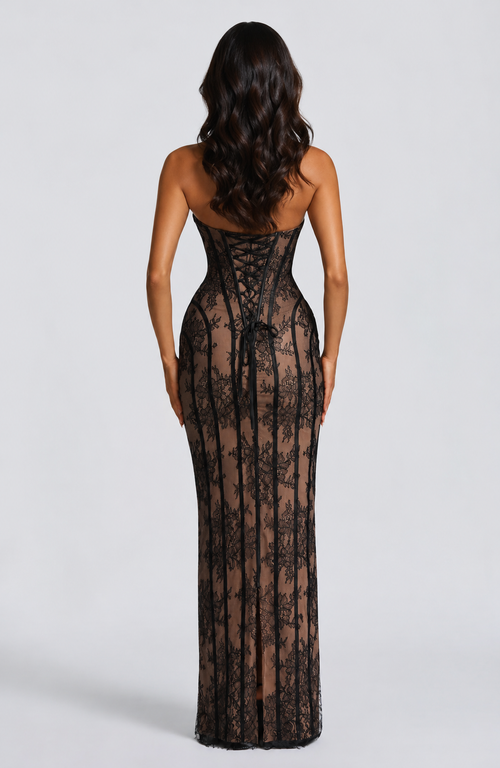 Amour Élégant Dress